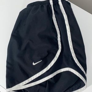 Nike dri-fit shorts women’s small